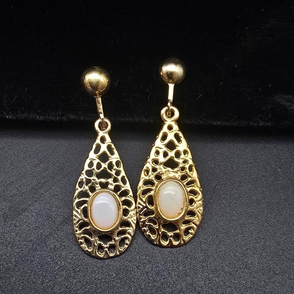 Faux Opal Gold Tone Filigree Earrings Clip On Vintage Costume Jewelry